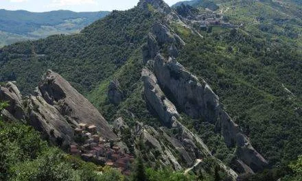 Dalla fontana Arioso a Castelmezzano